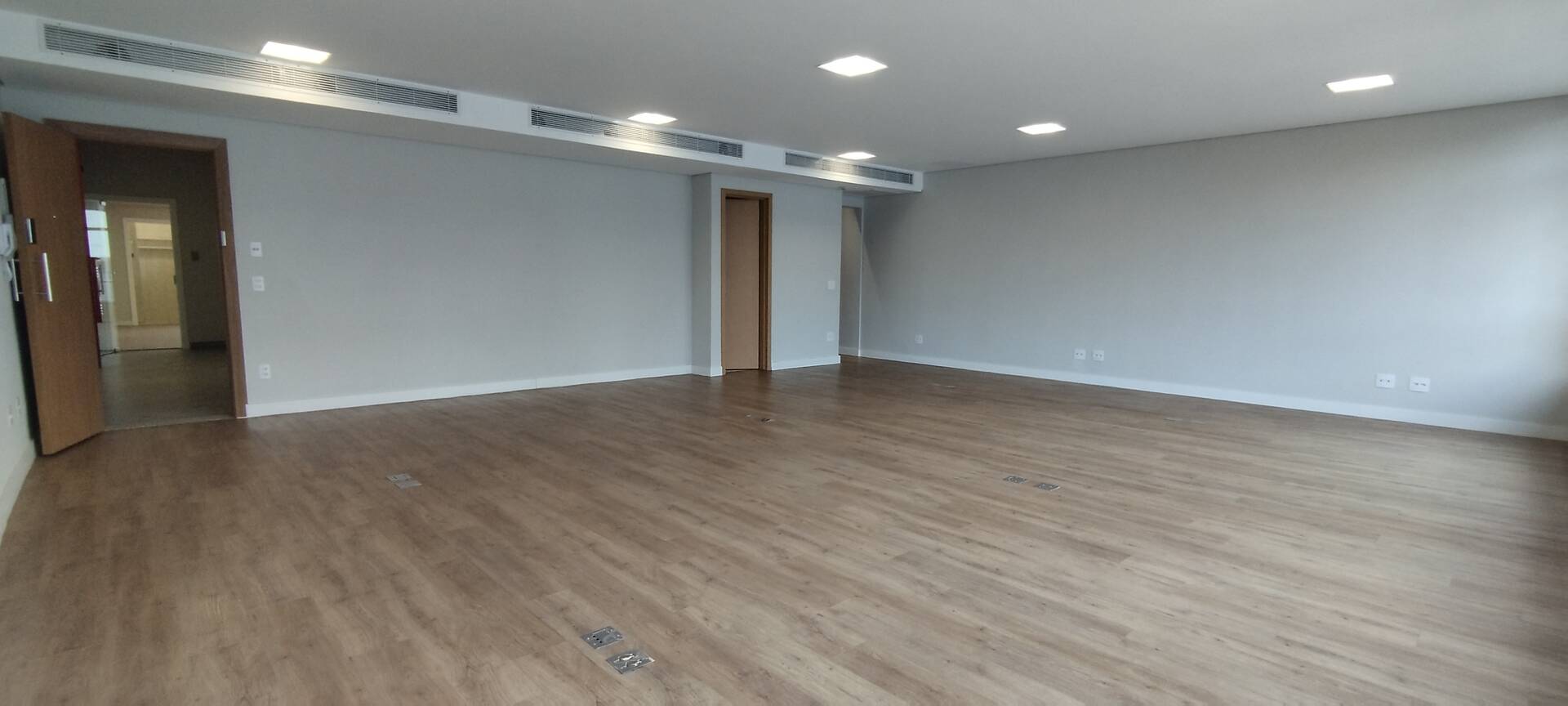 #6 - Conjunto Comercial para Venda em São Paulo - SP